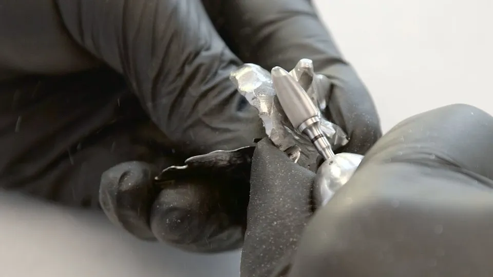 komet-shax-erkl-rvideo-titanbearbeitung-labor-zahntechnik image 1