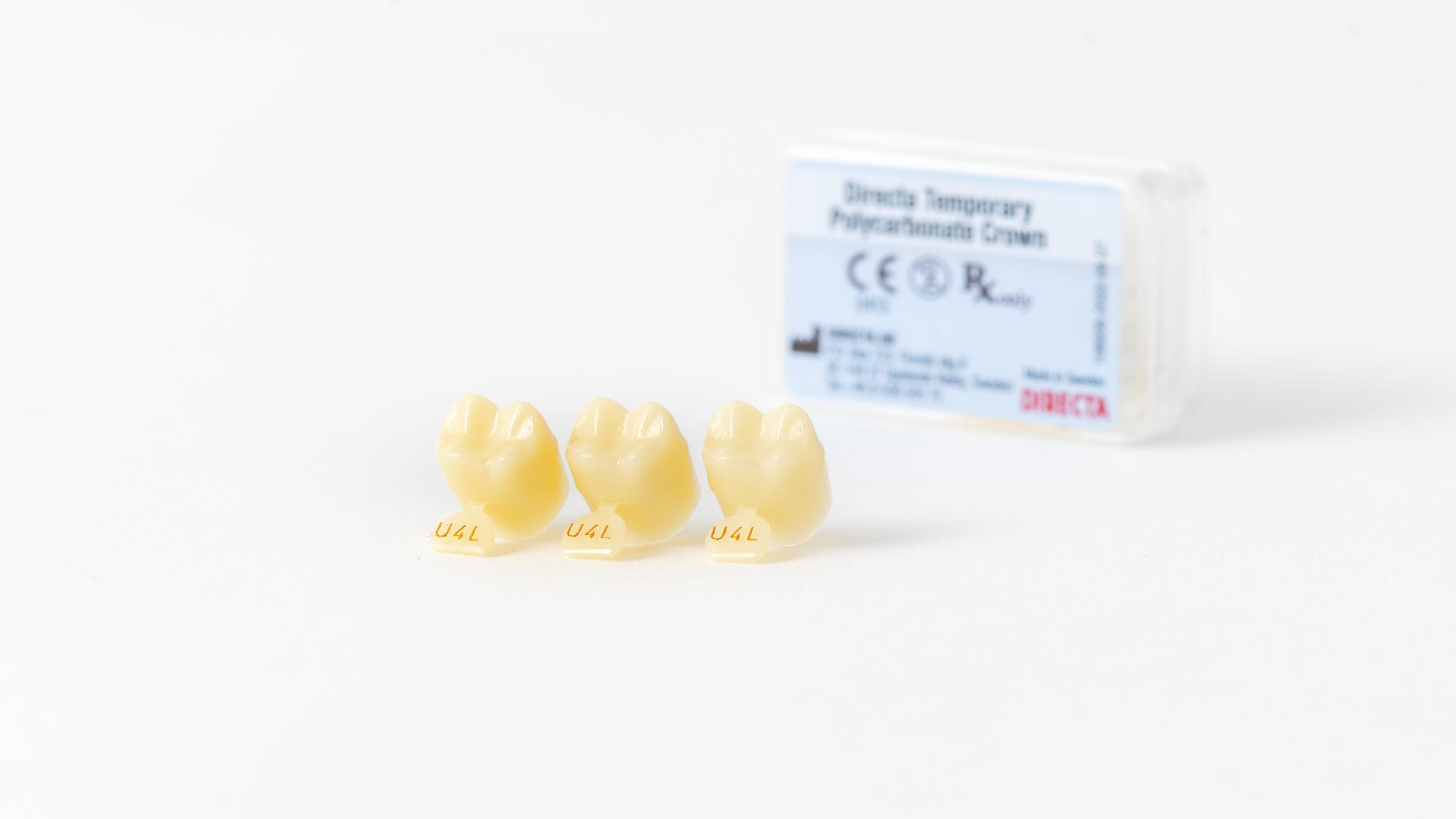 directa-temporary-crown-molar-provisorium-transluzent image 1