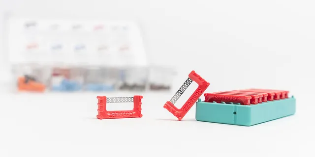 luxator-contacez-strips-hygienist-system-0-05-mm-familien image 1