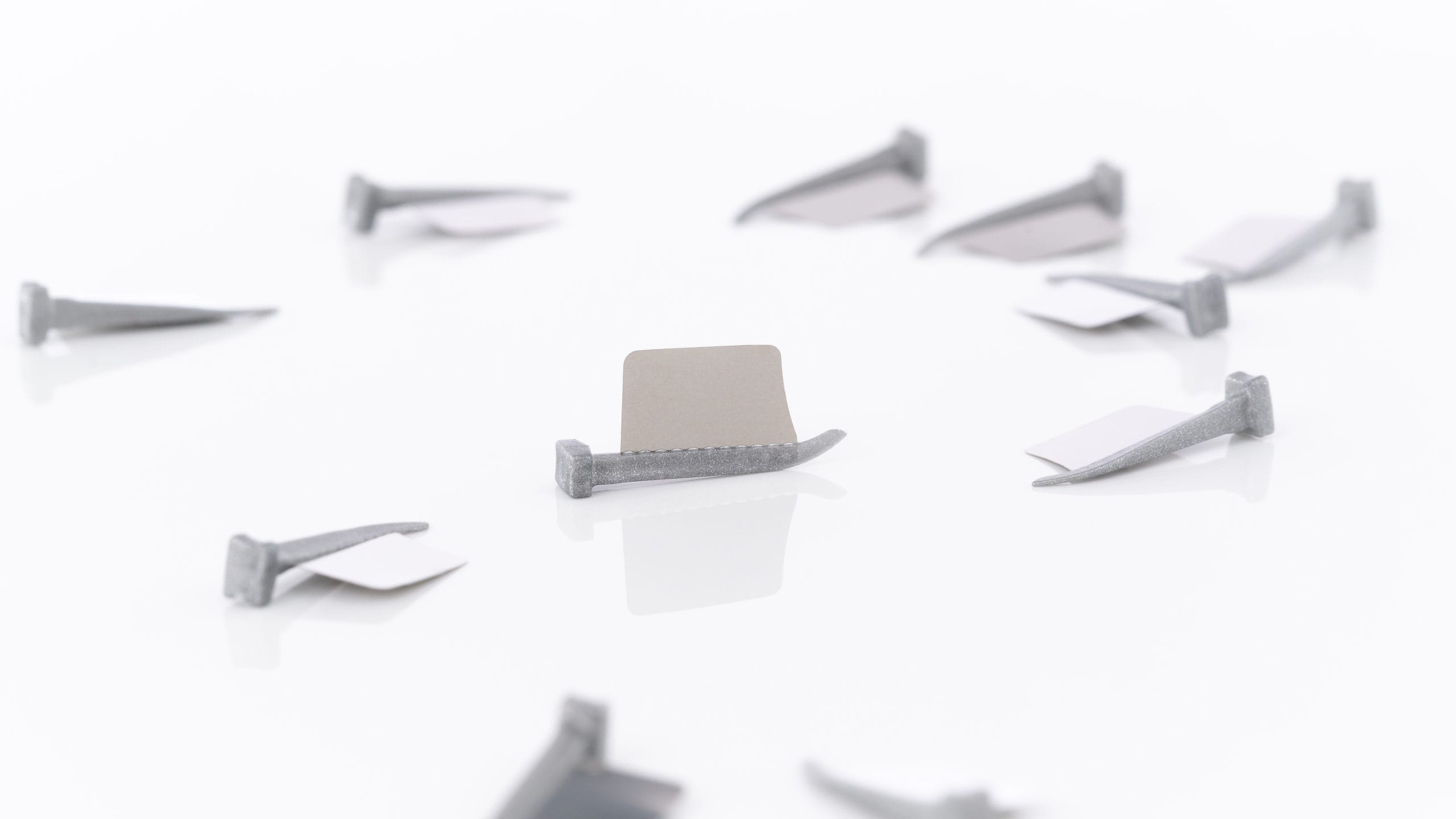 luxator-fenderwedge-prep-interdentalkeil-stahlplatte-krone image 1
